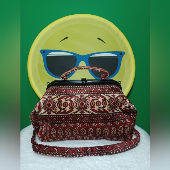 Vintage Classic hand-made British Carpet bag - Picture 2 of 6